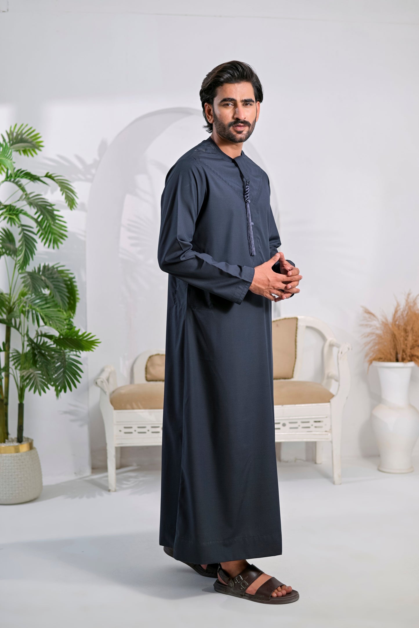 Attire by Yusuf Adult Emirati Thobe
