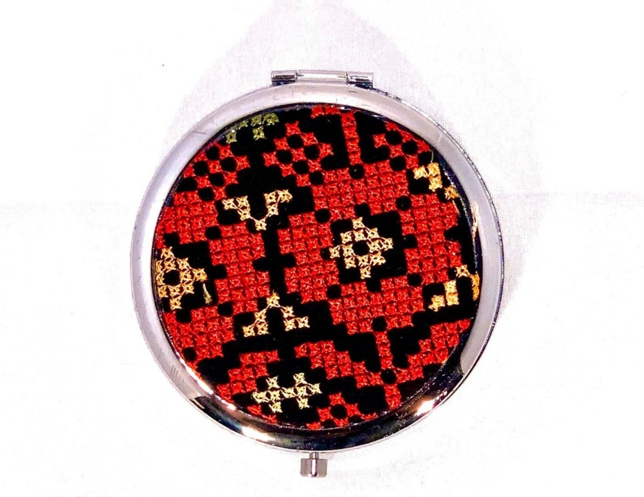 Tatreez Makeup Mirror