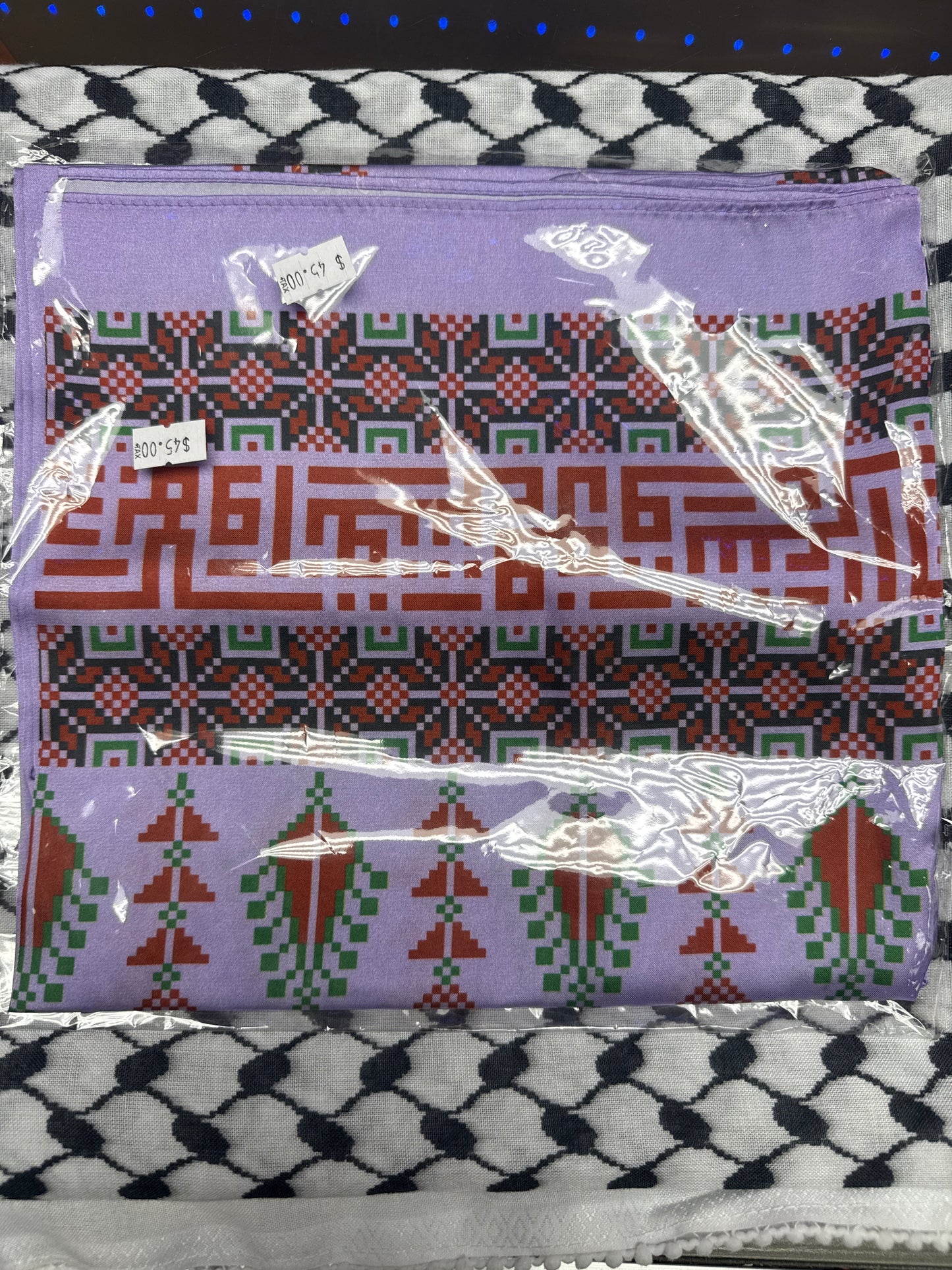 Lamset ommi- palastinian inherited scarf handcrafted by Dr.Fayeq Owies.