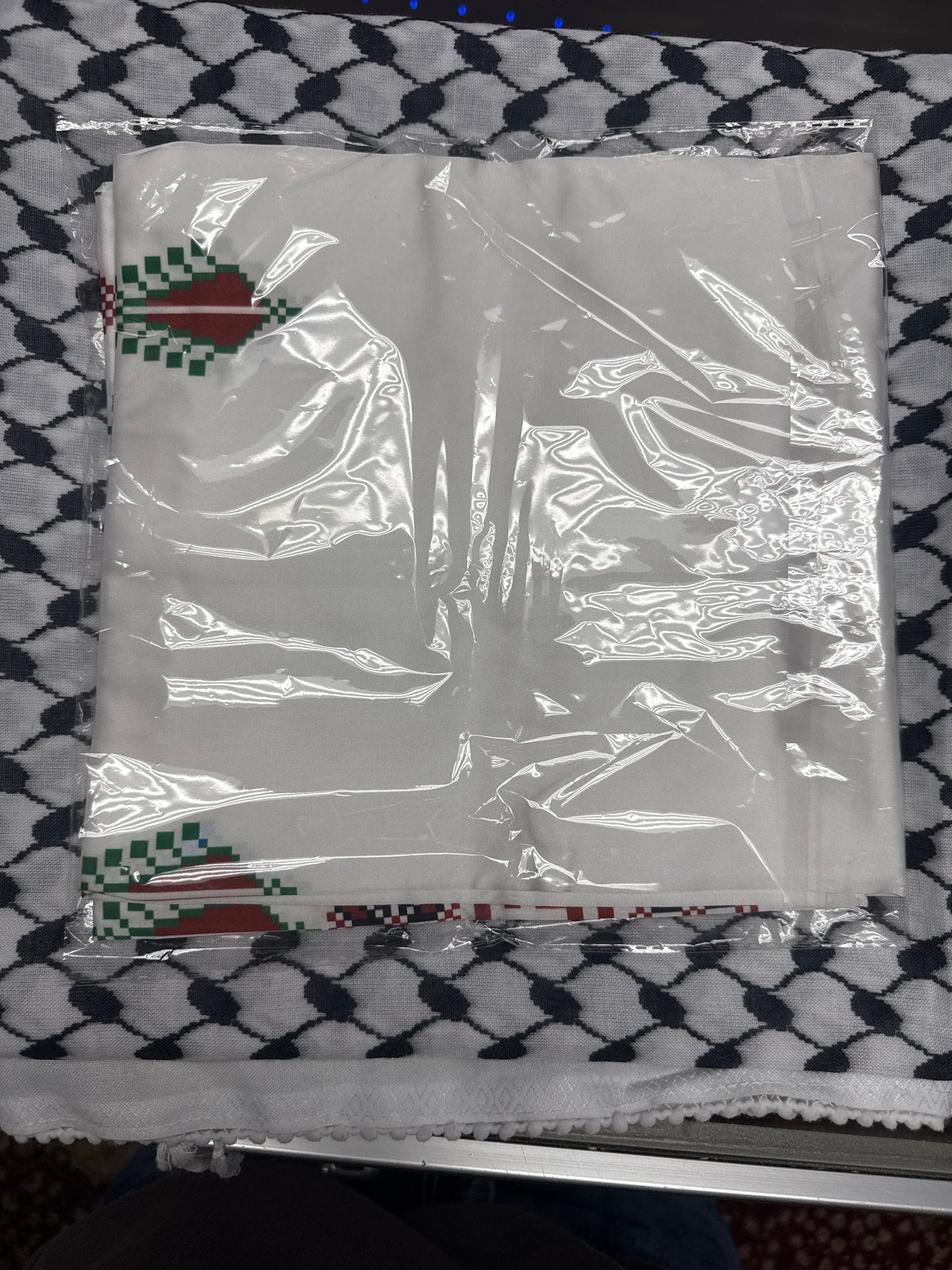 Lamset ommi- palastinian inherited scarf handcrafted by Dr.Fayeq Owies.